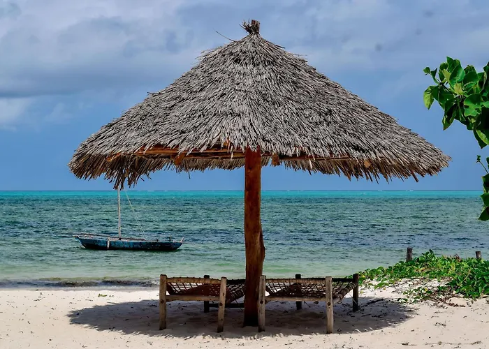 Blue Earth Beach Bungalow